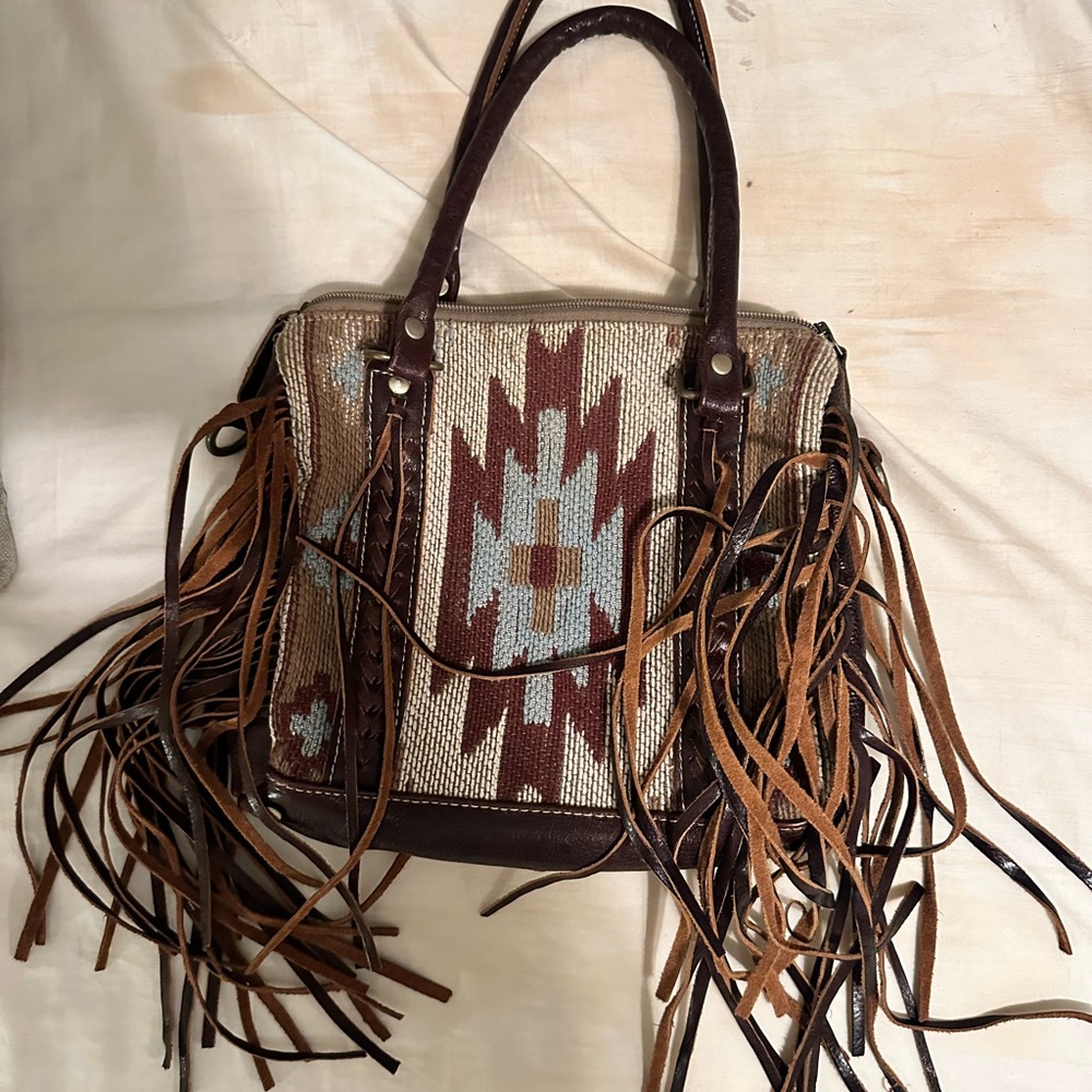 Myra Bag